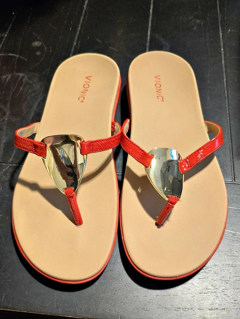 Vionic Raysa Thong Sandal Poppy Red & Silver